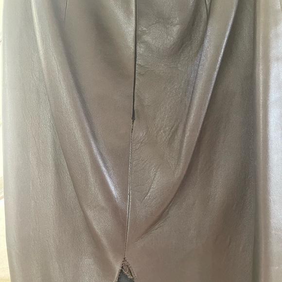 DONNA KARAN BROWN LEATHER SKIRT - Picture 15 of 15